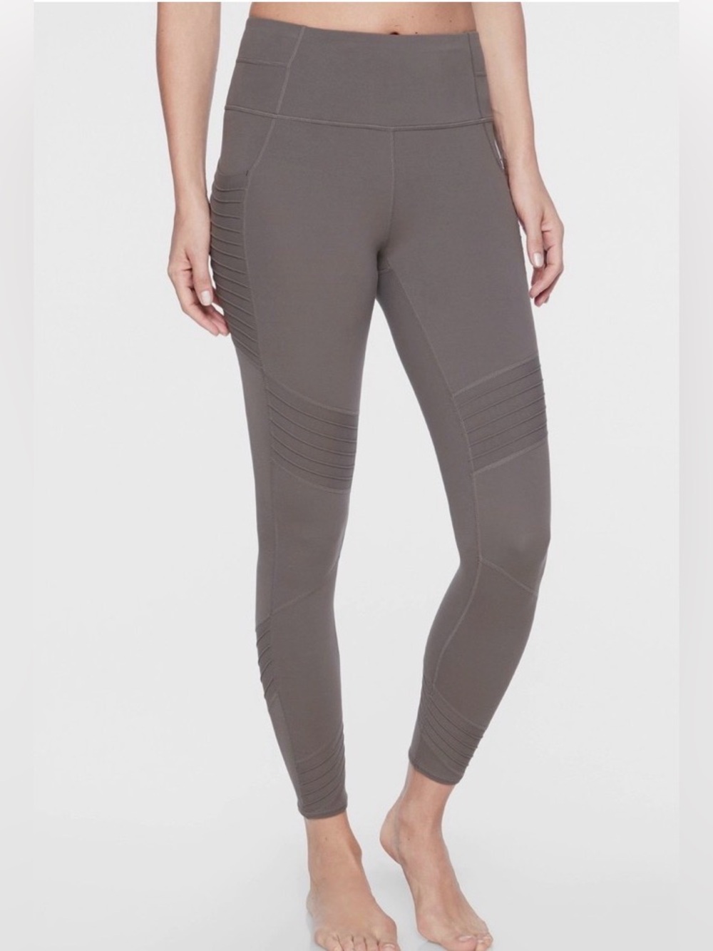 Athleta Stash Pocket Moto Tight size XS EUC grey